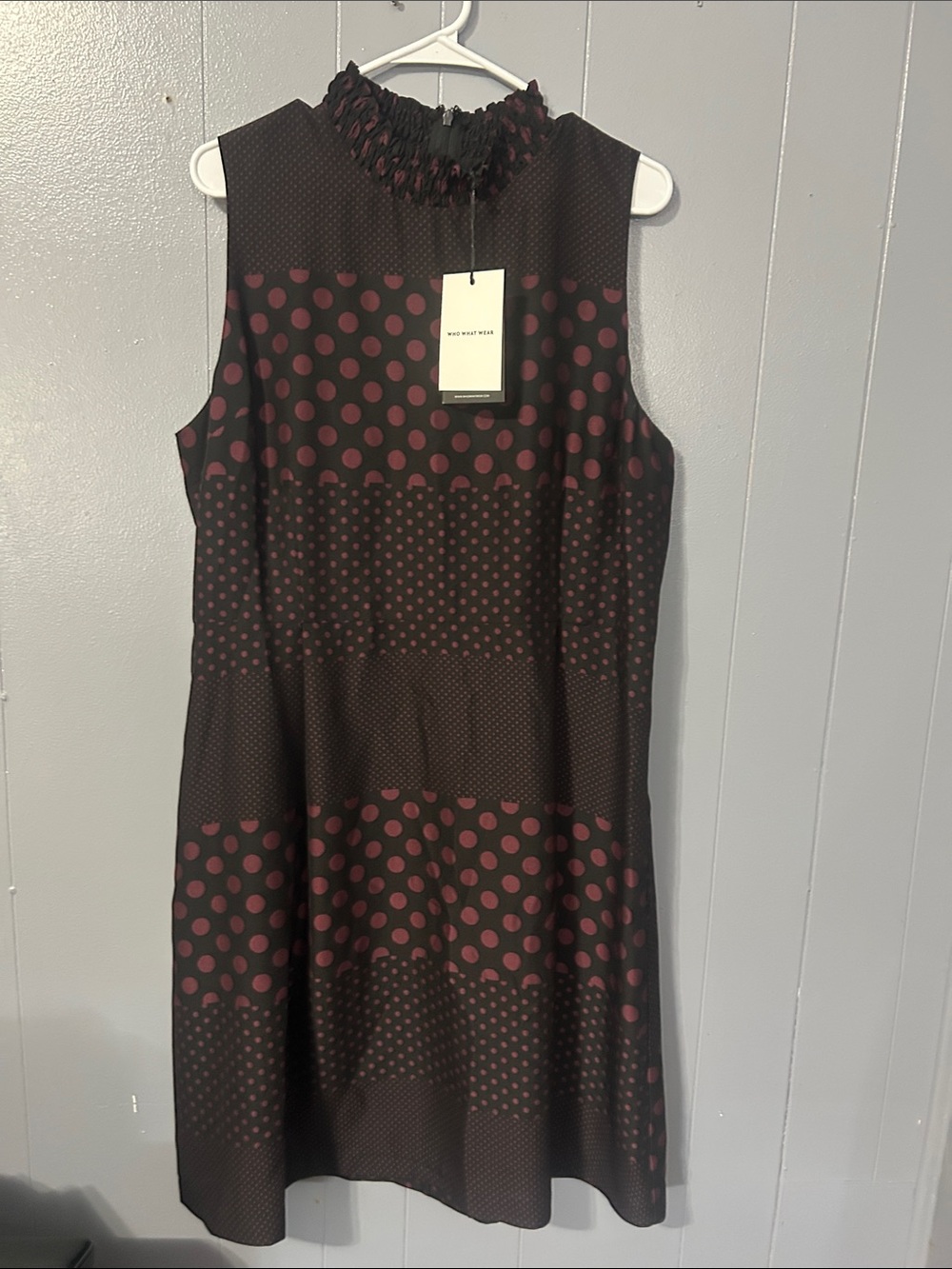 Who What Wear Black and Burgundy Polka Dot Midi Dress